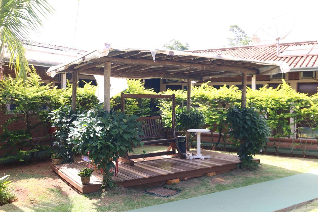 Hotel Pousada Vale Do Sol Em Pompéia Zewnętrze zdjęcie
