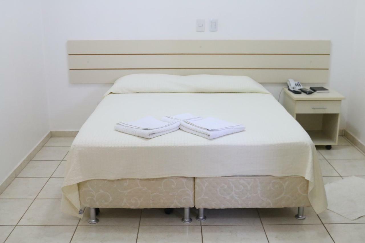 Hotel Pousada Vale Do Sol Em Pompéia Zewnętrze zdjęcie